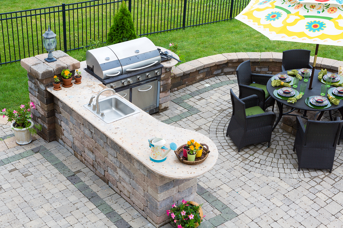 beautiful outdoor living areass on a paved patio in the Rockalnd, Bergen and Passsaic County area