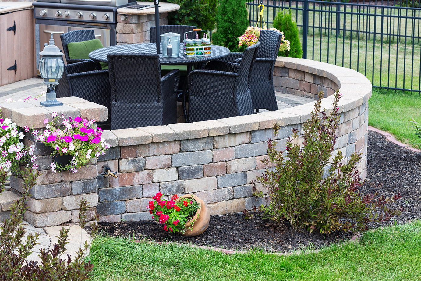 paver patio with wall enhances aetheticas and adds extra seating in Rockland, Berge, Passaic county area